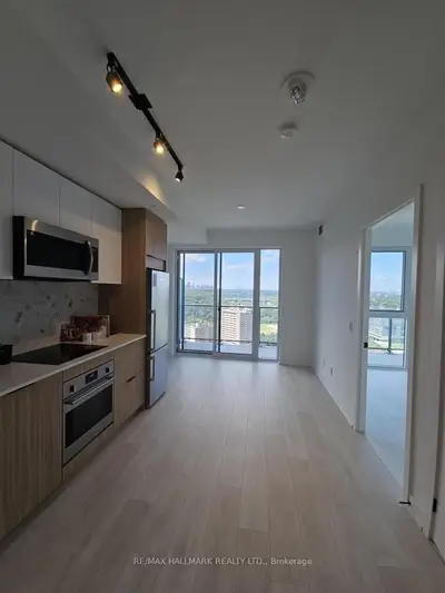 Condo Apartment in Toronto