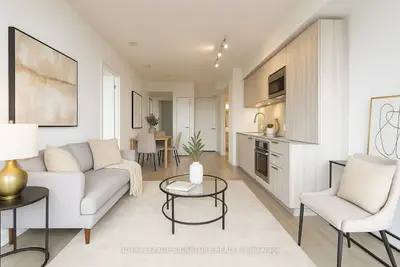 Condo Apartment in Toronto