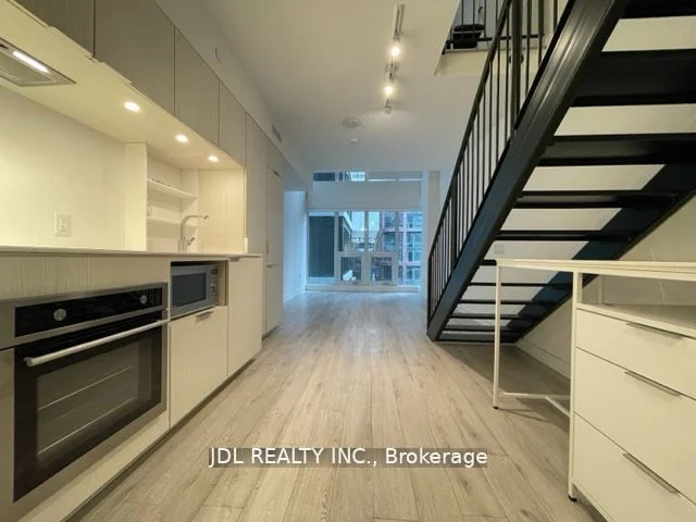77 SHUTER Street 530, Toronto C08, ON M5B 0B8