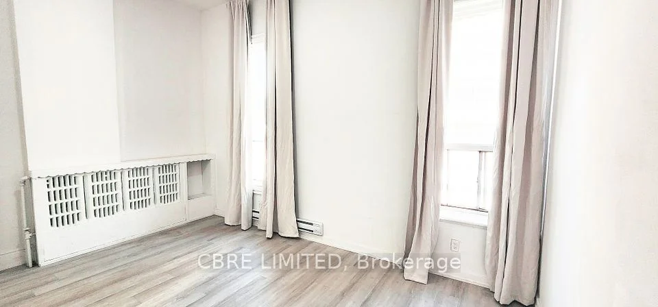 645 Yonge Street 2nd & 3rd Floor, Toronto C08, ON M4Y 1Z9