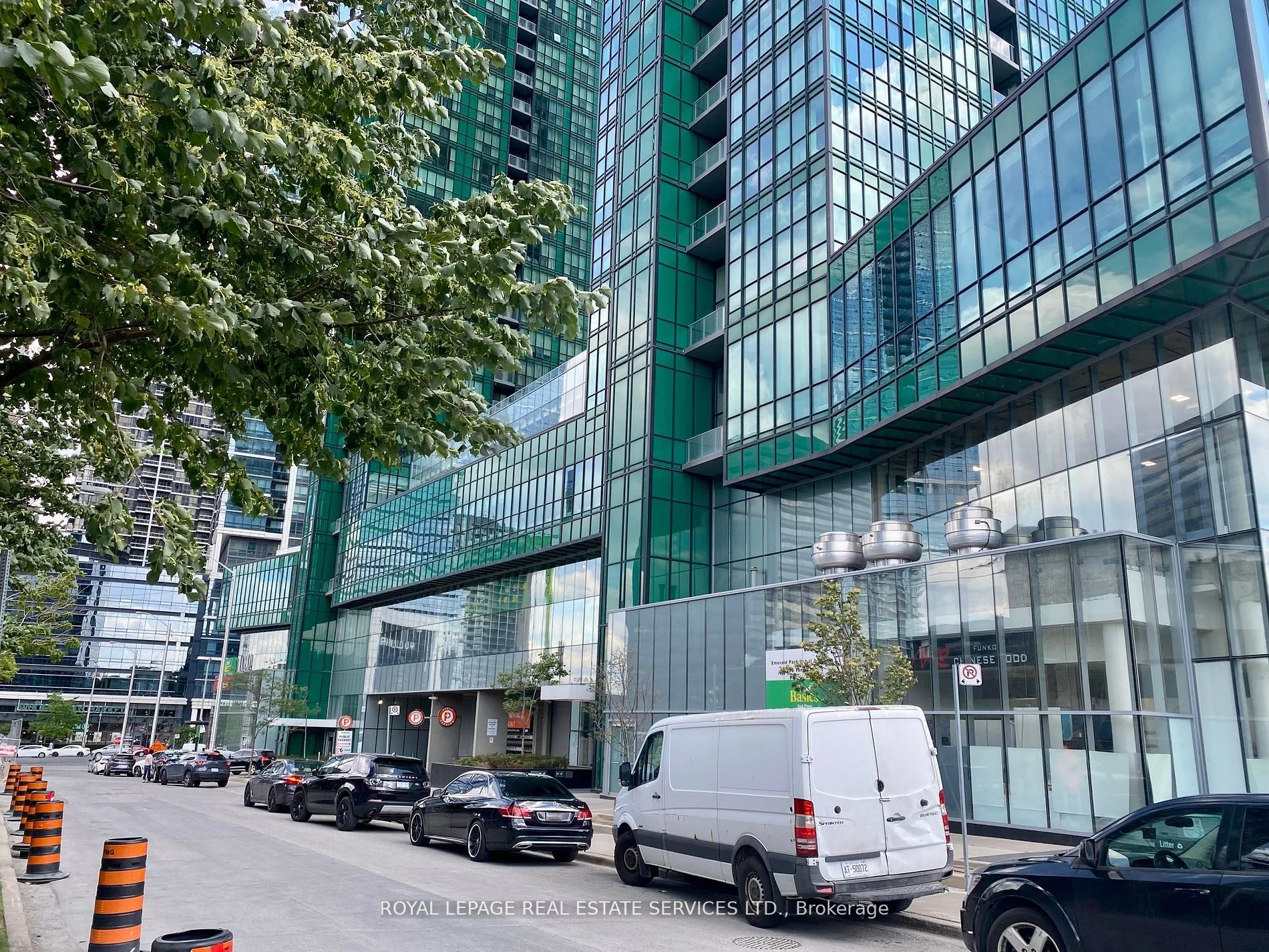 4750 Yonge Street 144, Toronto, On M2n 0j6