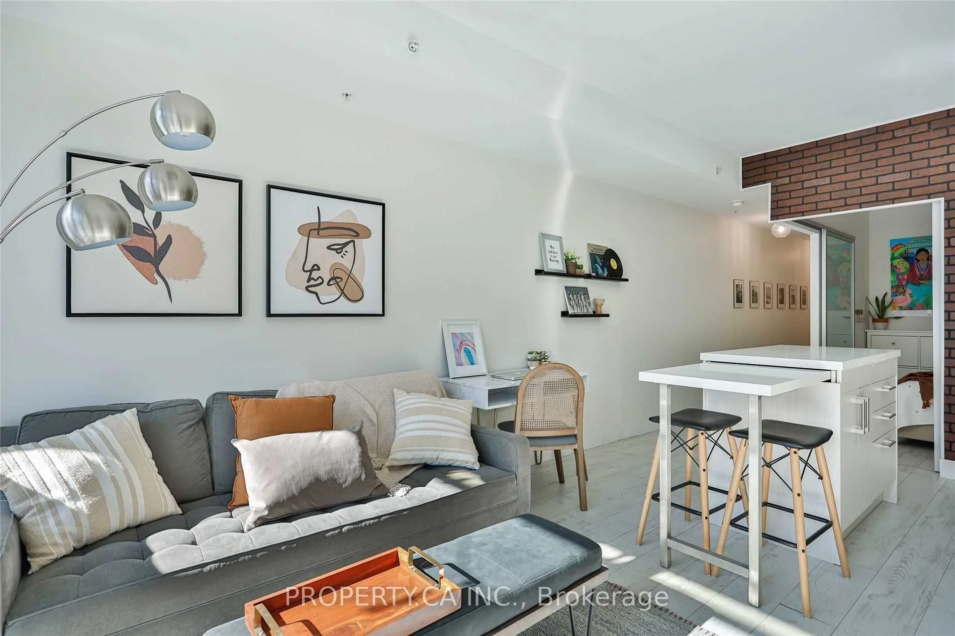 39 Sherbourne Street 401, Toronto C08, ON M5A 0L8