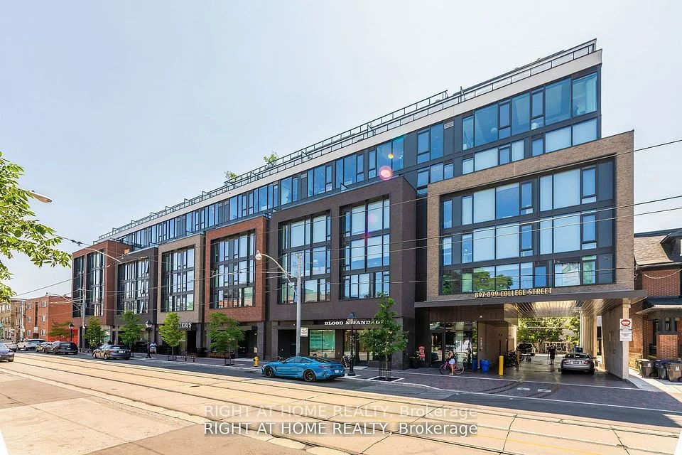 897 College Street W 520, Toronto C01, ON M6H 2C2