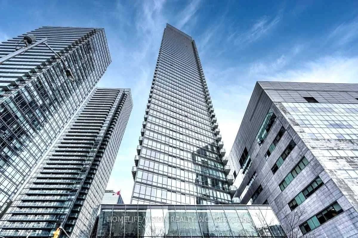 832 Bay Street 2107, Toronto C01, On M5s 1z6