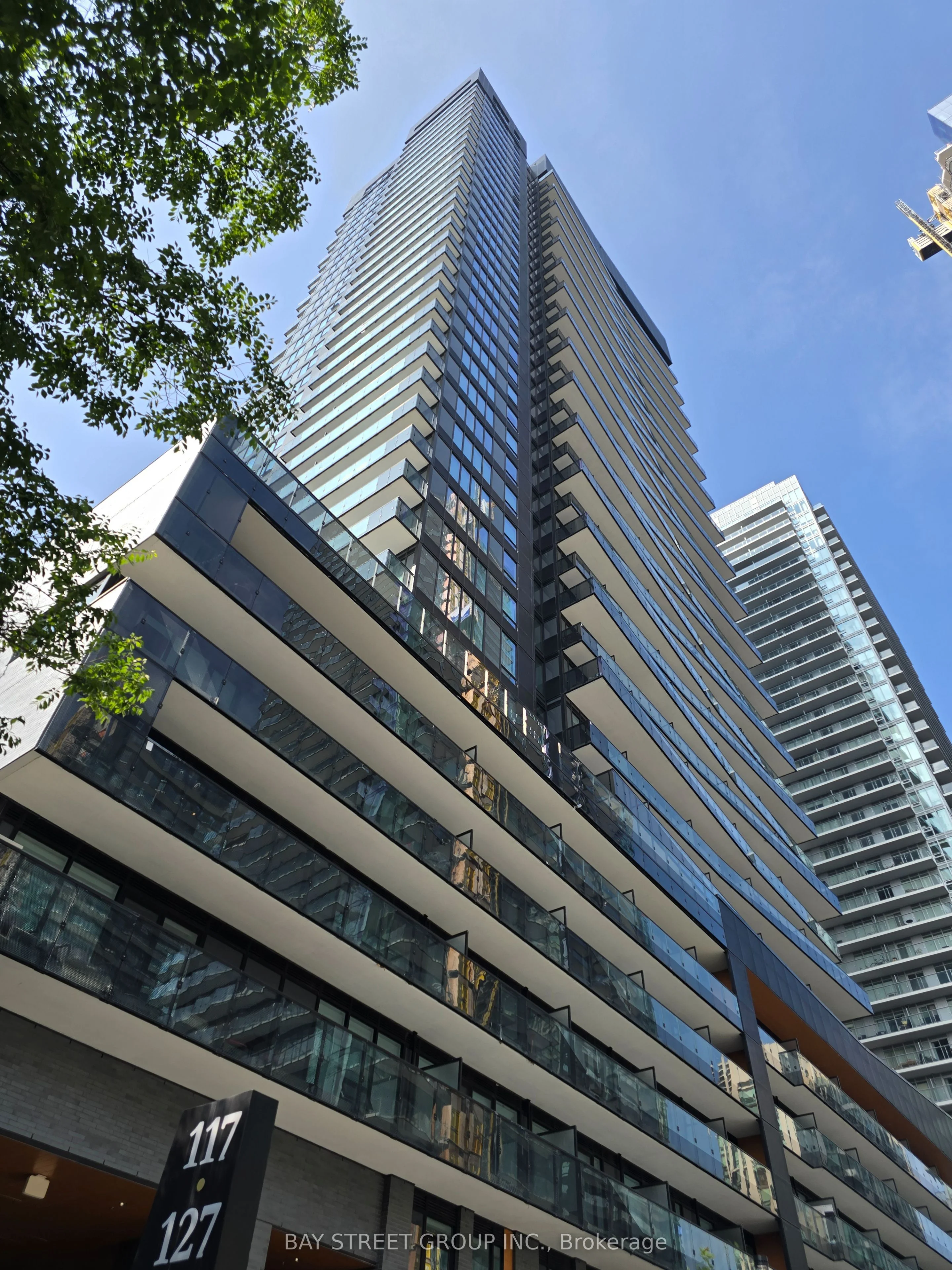 127 Broadway Avenue 2603, Toronto C10, ON M4P 1V4
