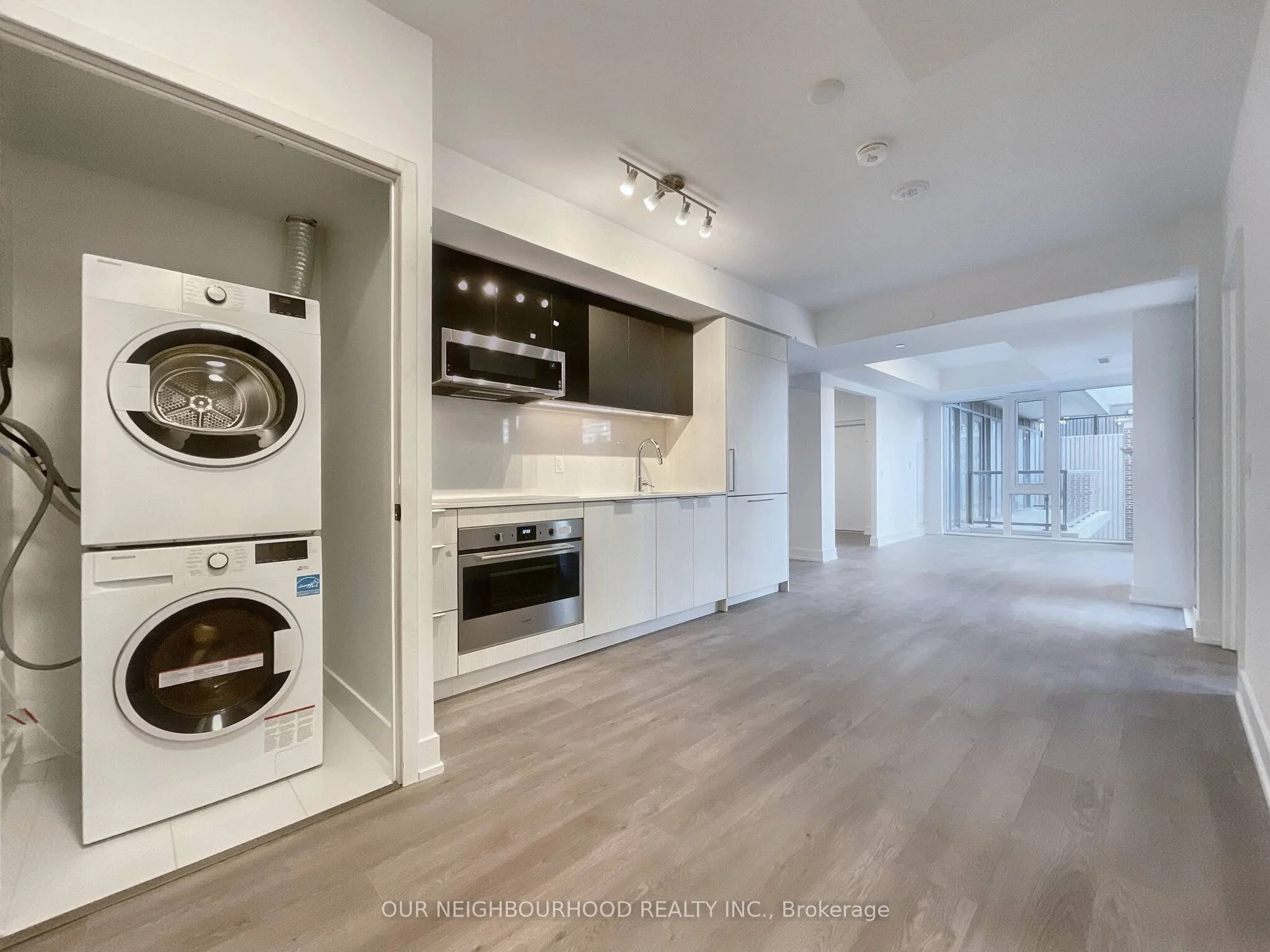308 Jarvis Street 612, Toronto C08, ON M5B 0E3