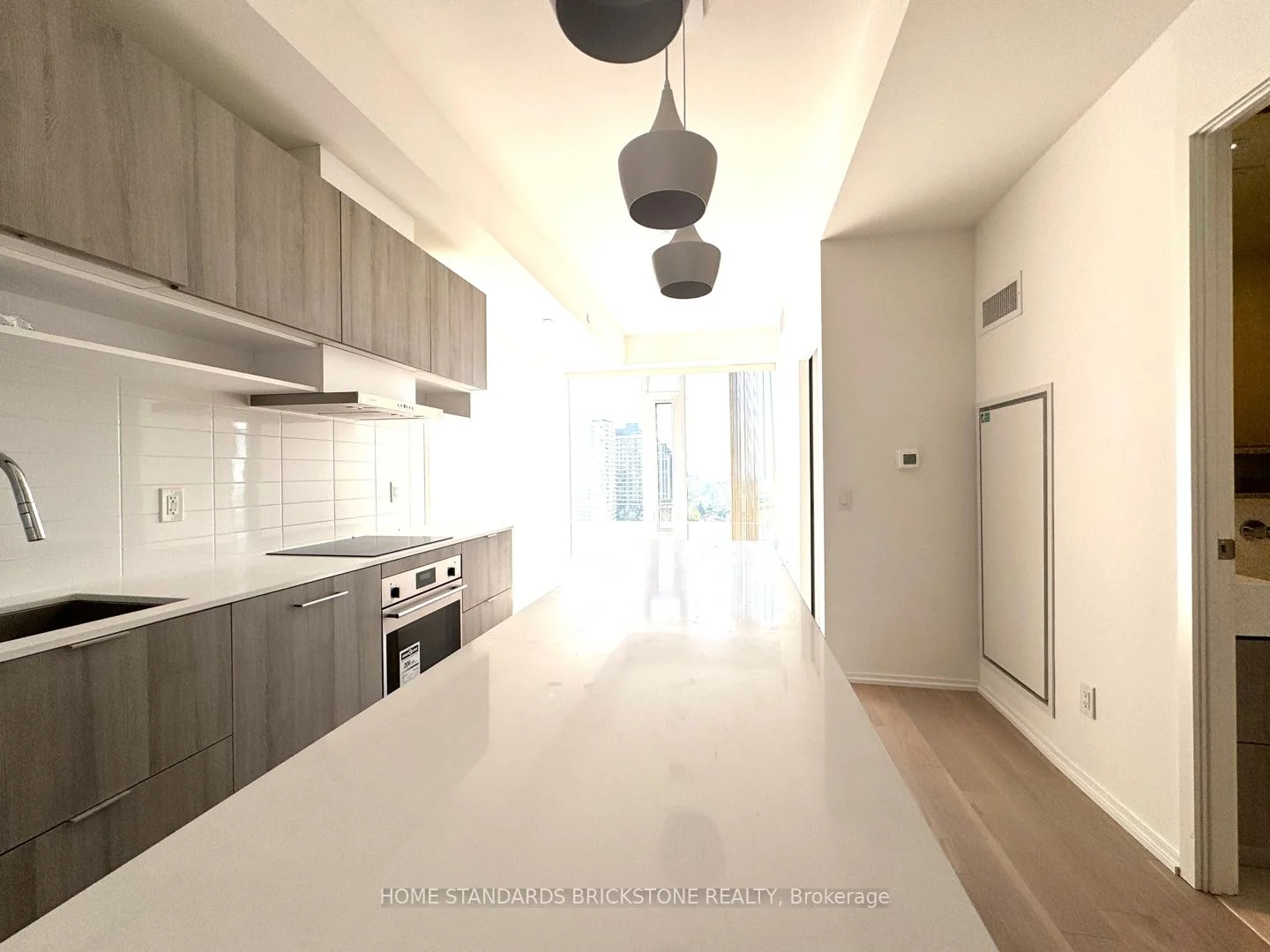 5 Soudan Avenue 1805, Toronto C10, On M4s 1t5