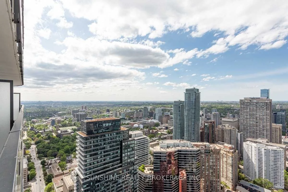 11 Wellesley Street W 5010, Toronto C01, ON M4Y 1E8