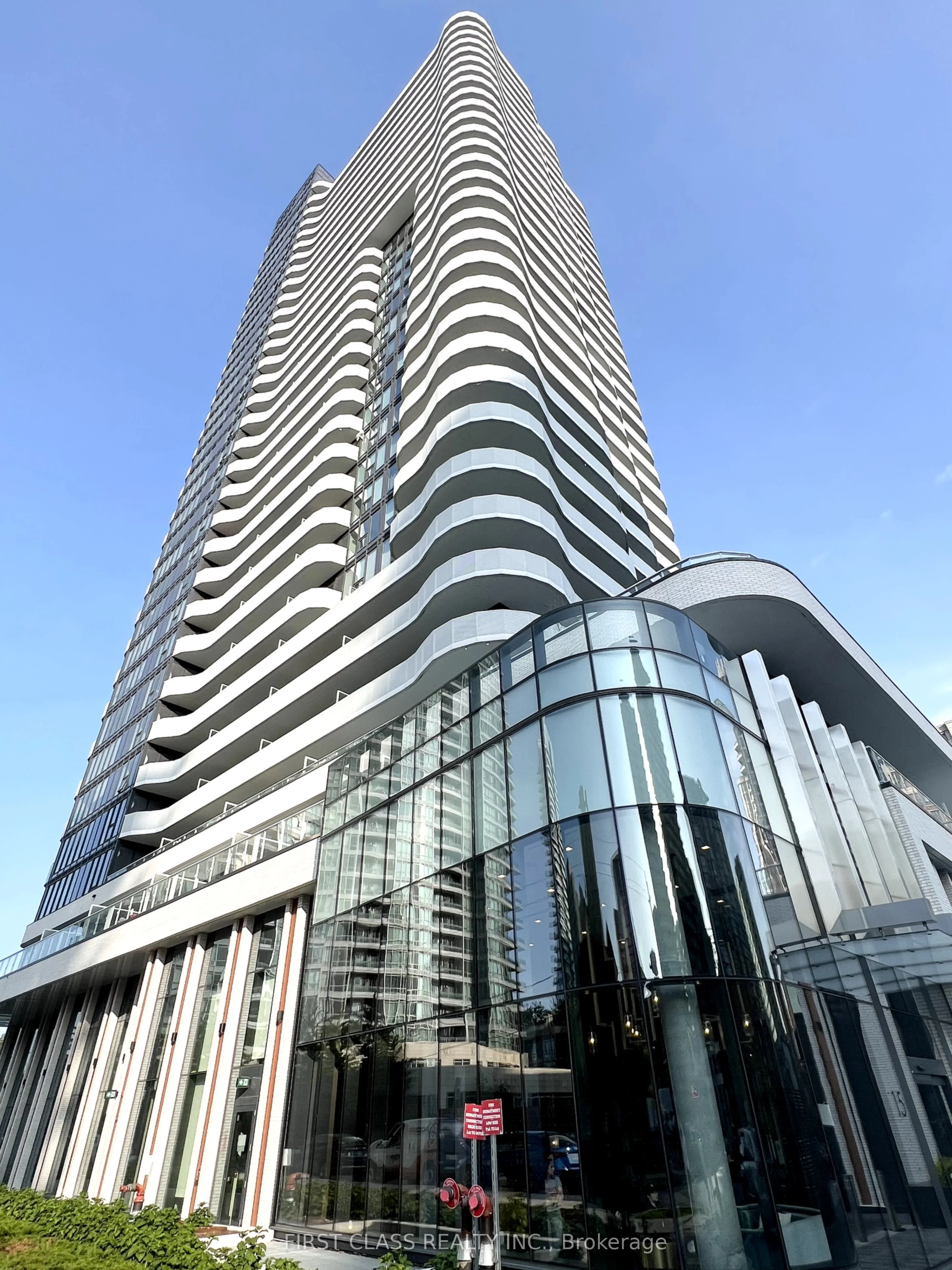 15 Holmes Avenue 910, Toronto C14, ON M2N 0L4