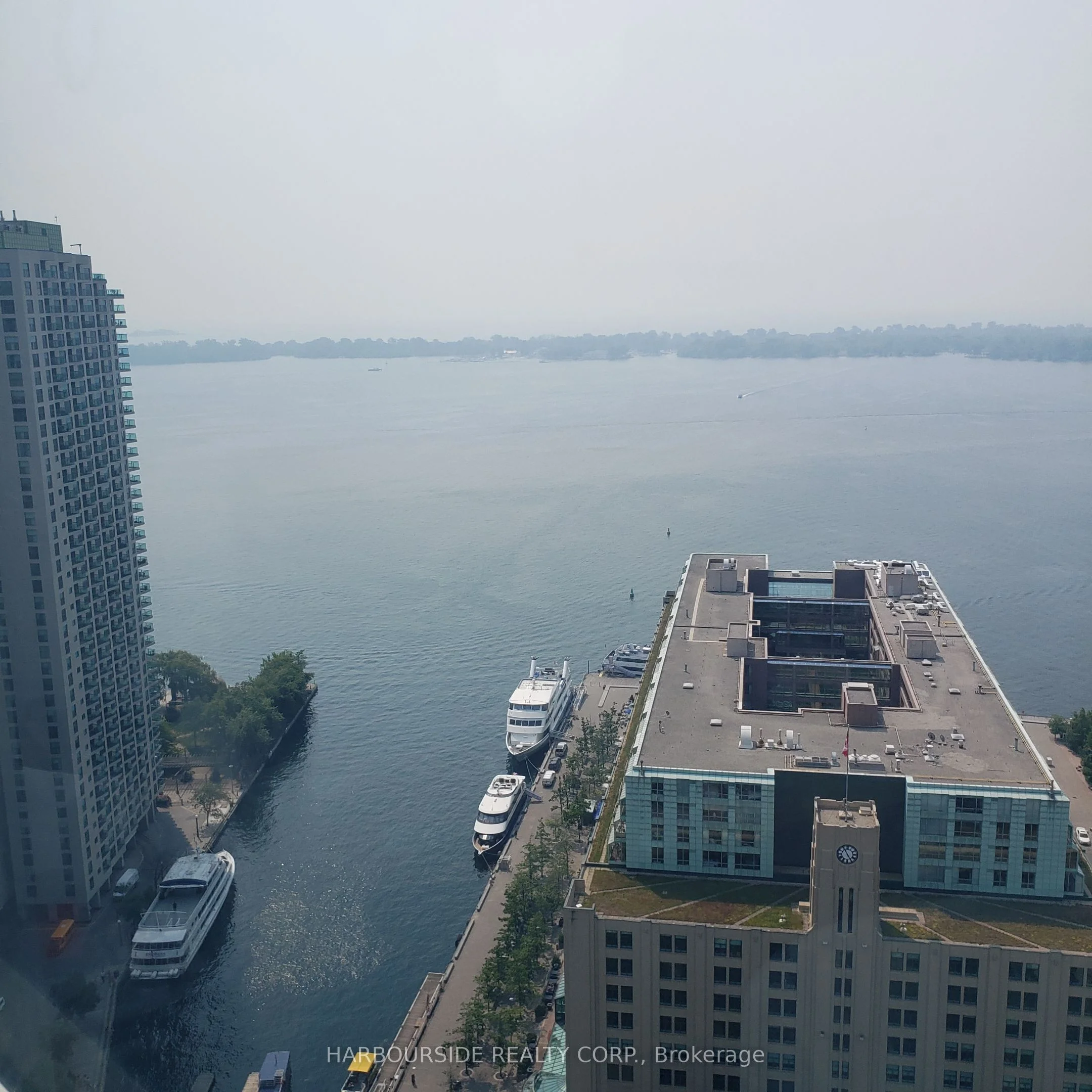 8 York Street 3511, Toronto C01, On M5j 2y2