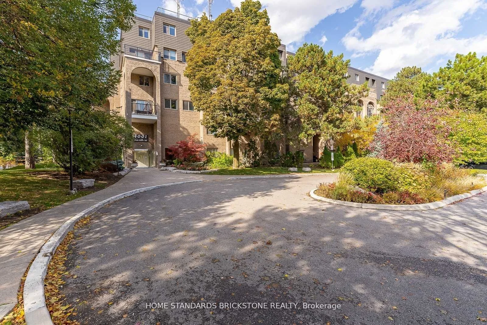 4001 Don Mills Road 349, Toronto C15, ON M2H 3J8