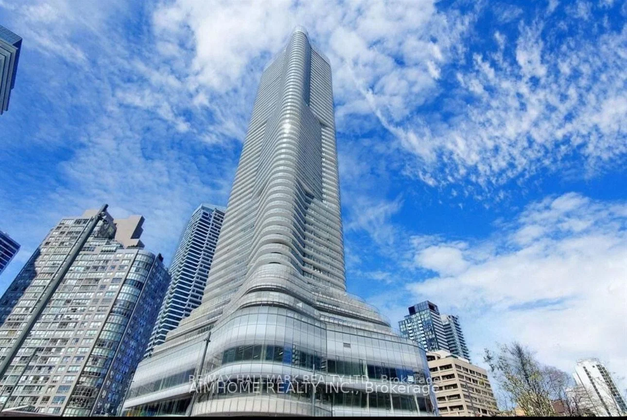 11 Wellesley Street W 1601, Toronto C01, ON M4Y 0G4