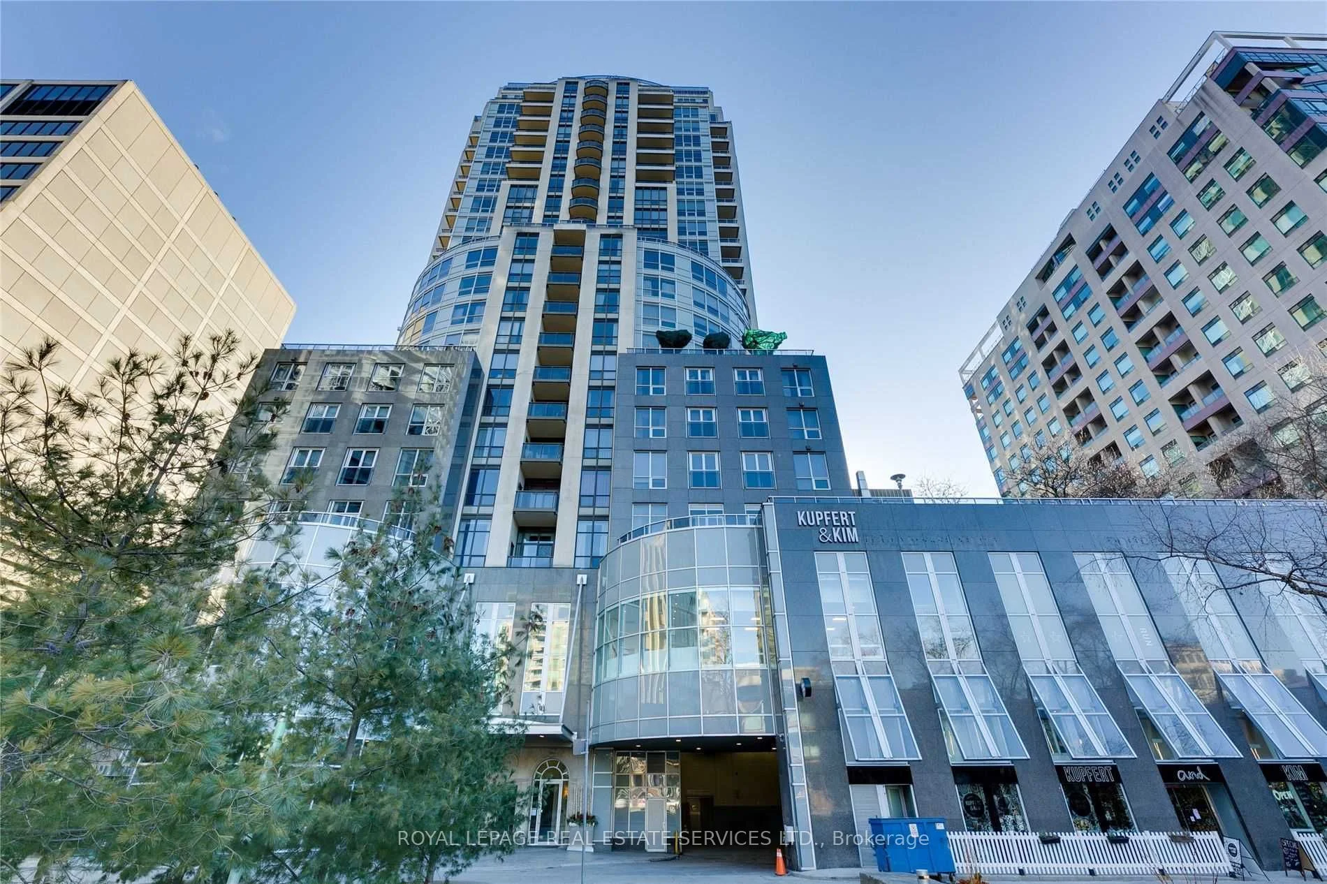 10 Bellair Street 512, Toronto C02, On M5r 3t8