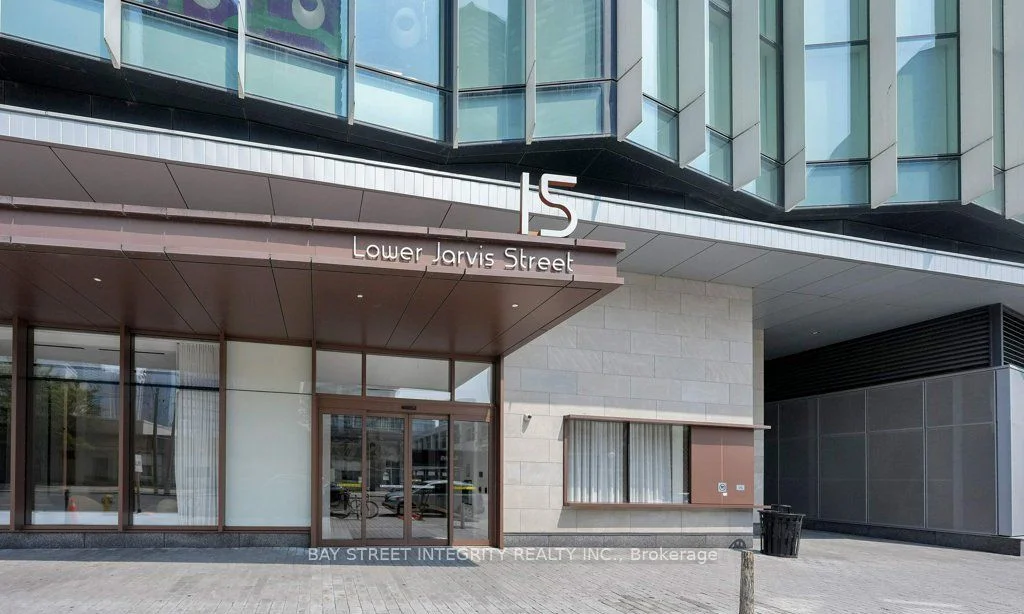 15 Lower Jarvis Street 1704, Toronto C08, ON M5E 0C4