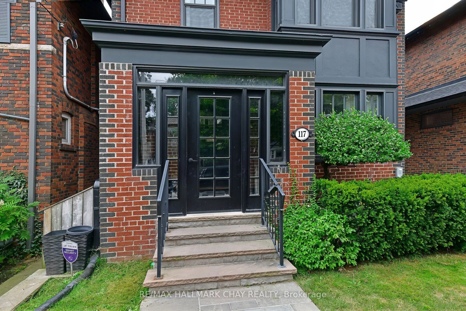 117 Hillsdale Avenue W, Toronto C03, ON M5P 1G6