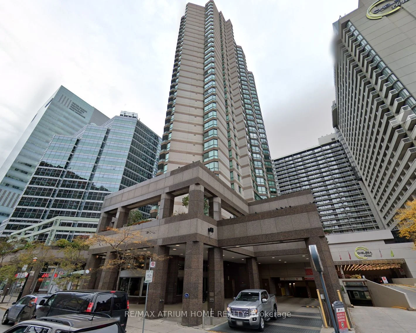38 Elm Street 2808, Toronto C01, ON M5G 2K5