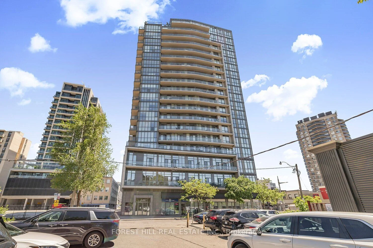 530 St. Clair Avenue W 508, Toronto C03, ON M6C 1A2