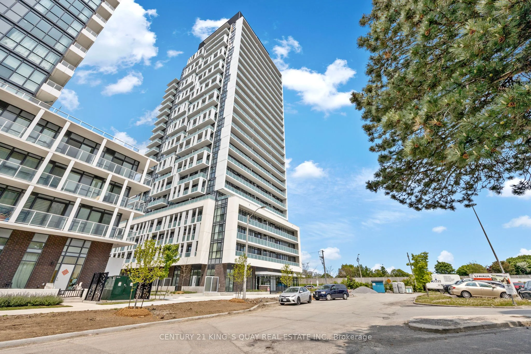 188 Fairview Mall Drive 822, Toronto C15, ON M2J 0H7