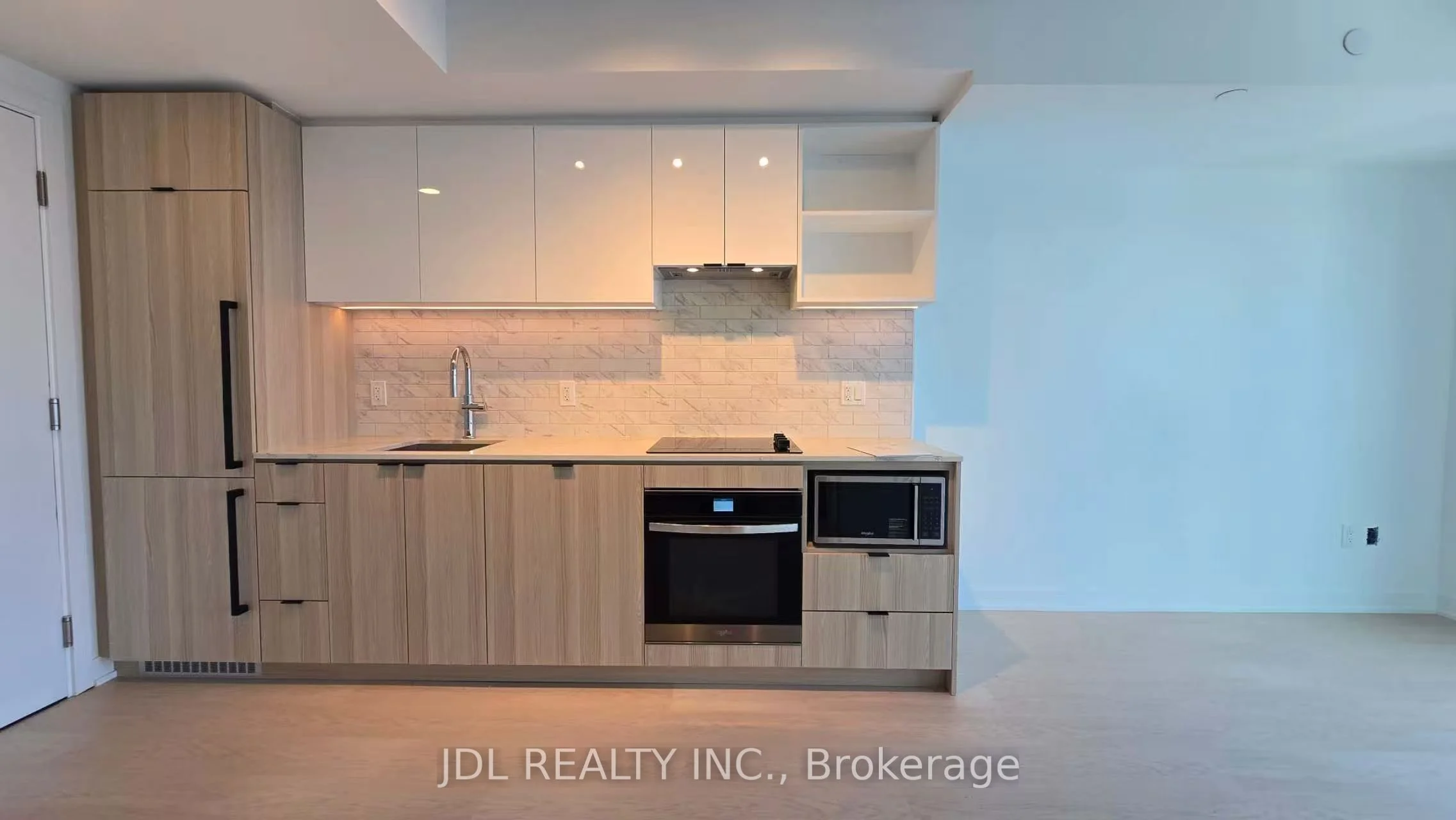 252 Church Street 5716, Toronto C08, ON M5B 0E6