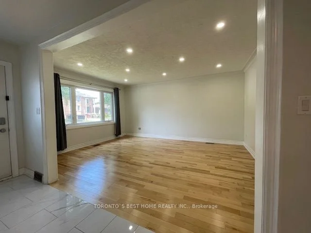 69 Madawaska Avenue Main F, Toronto C14, ON M2M 2R2