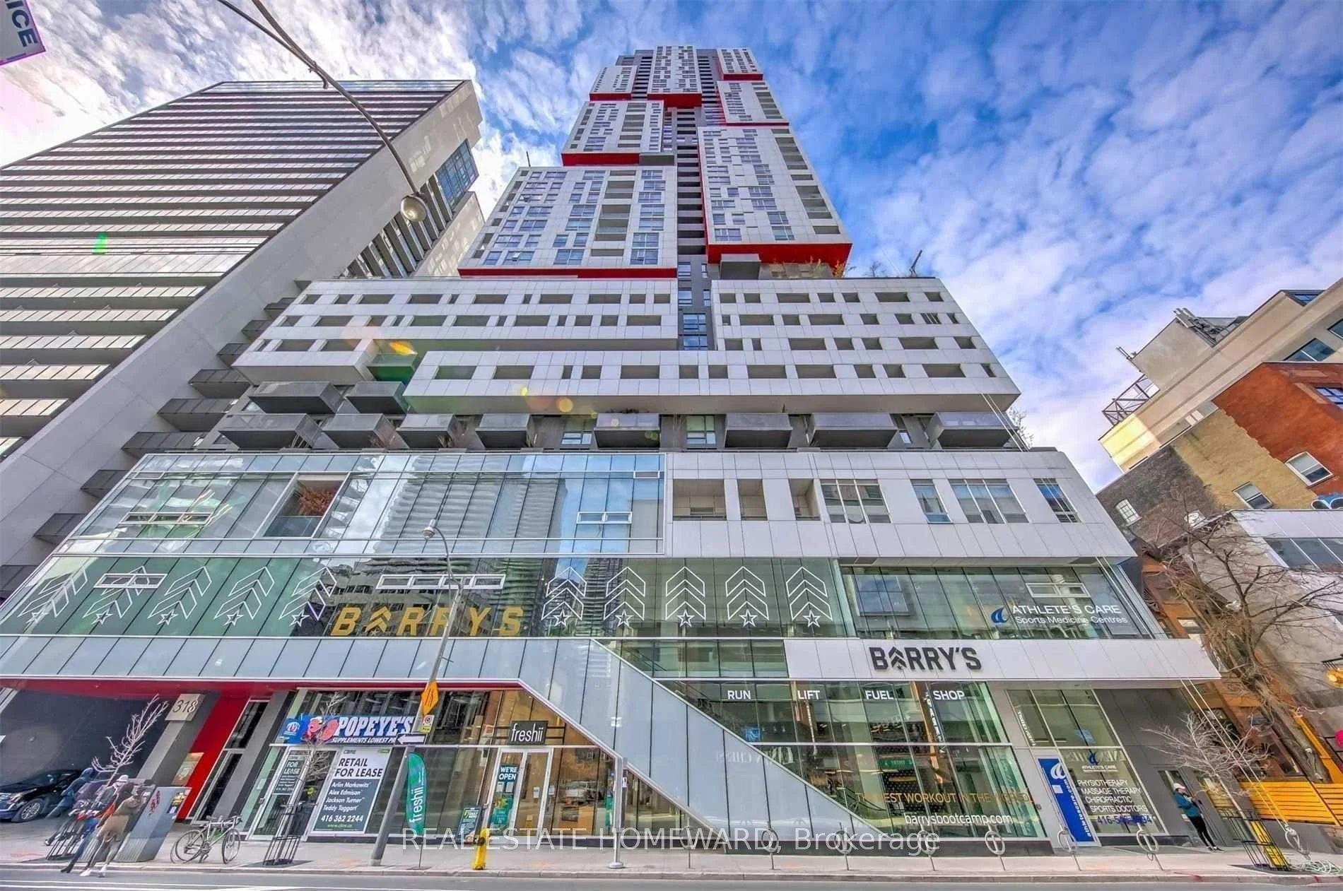 Condo Apartment in Toronto