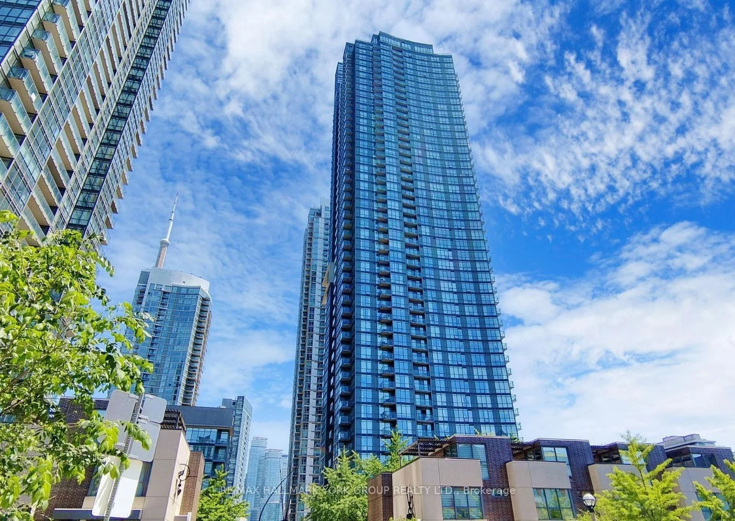 11 Brunel Court 1709, Toronto C01, ON M5V 3Y3