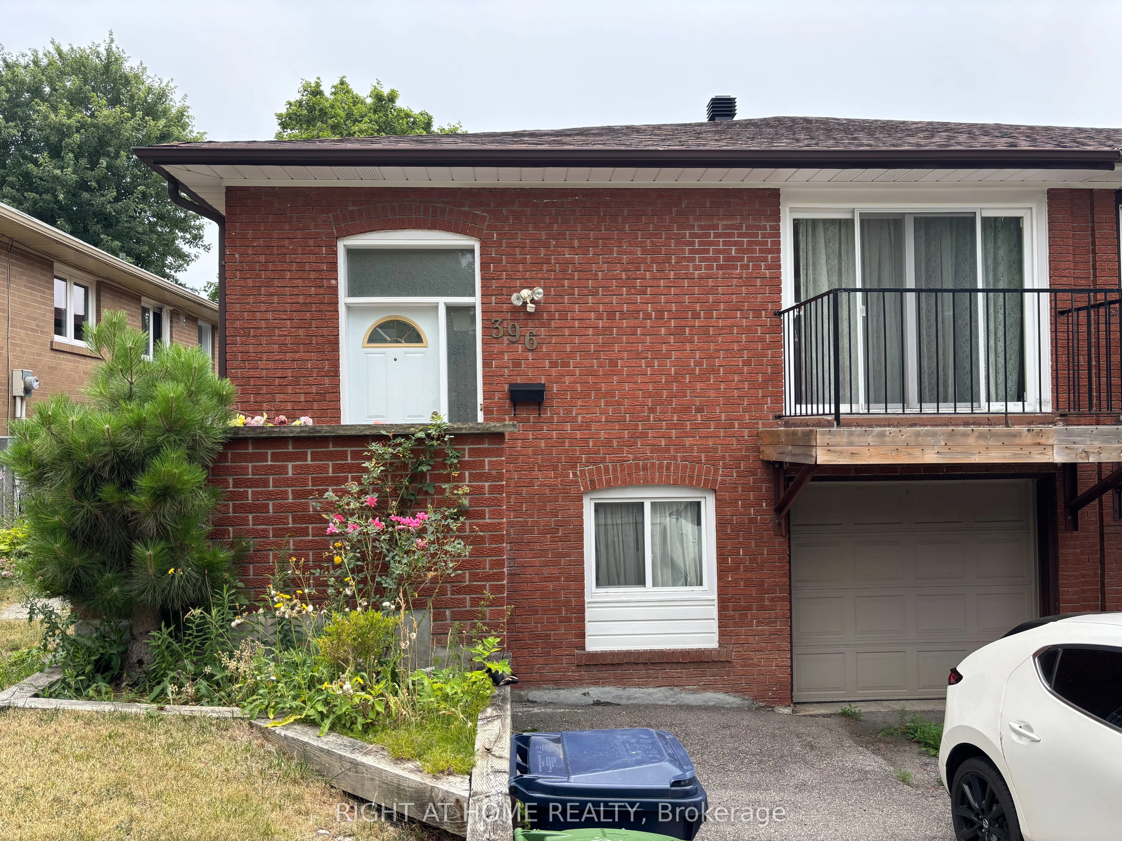 396 Goldenwood Road Main Floor, Toronto C15, ON M2M 2Z5