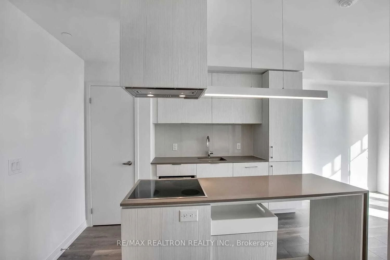 15 Lower Jarvis Street 3804, Toronto C08, ON M5E 0C4