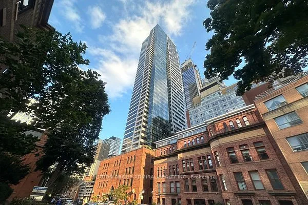 5 St Joseph Street 3511, Toronto C01, ON M4Y 1J6