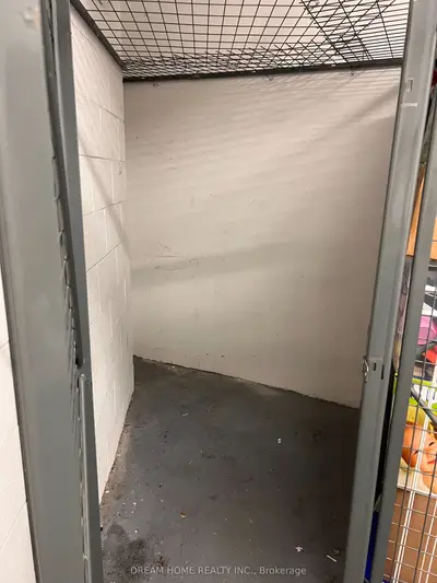 Locker in Toronto
