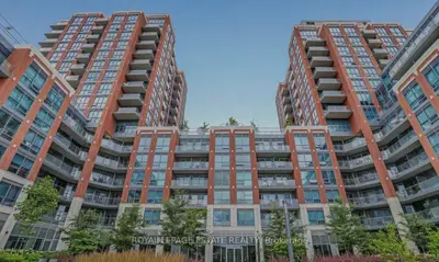 Condo Apartment in Toronto