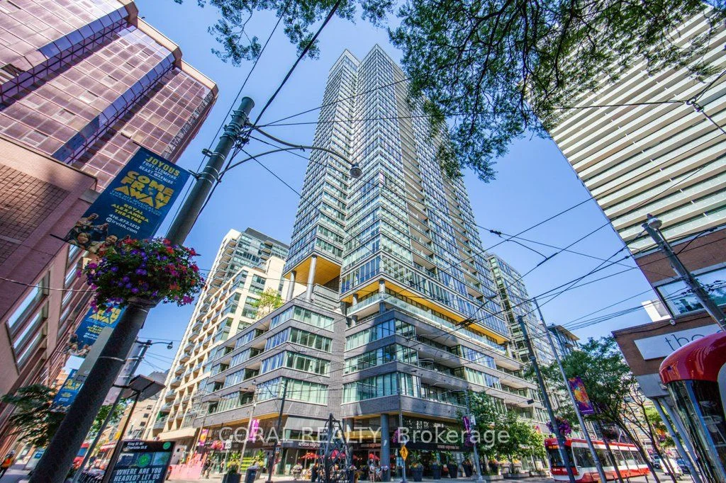 8 Charlotte Street 1105, Toronto C01, On M5v 0k4