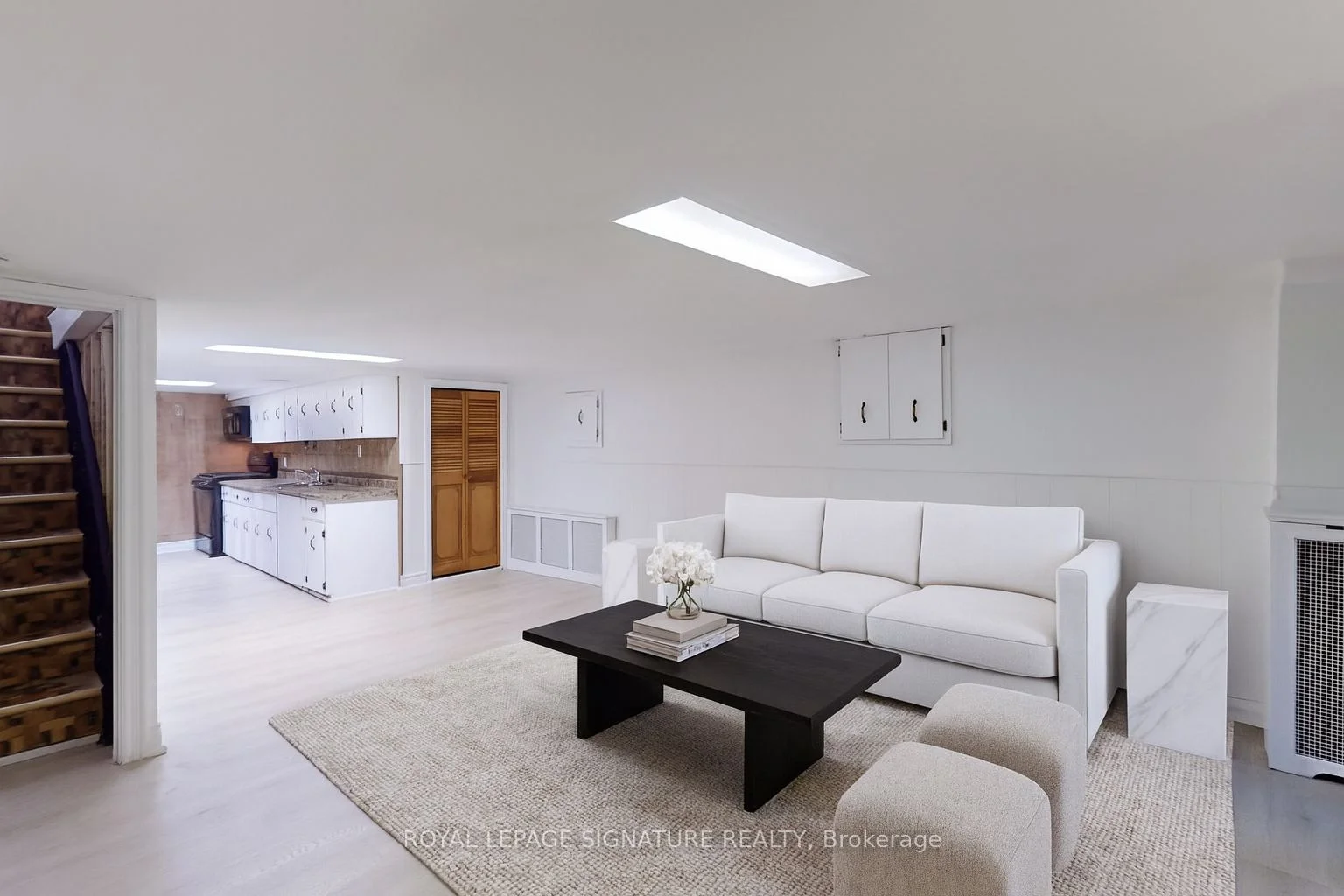 247 Palmerston Avenue Lower, Toronto C01, ON M6J 2J3