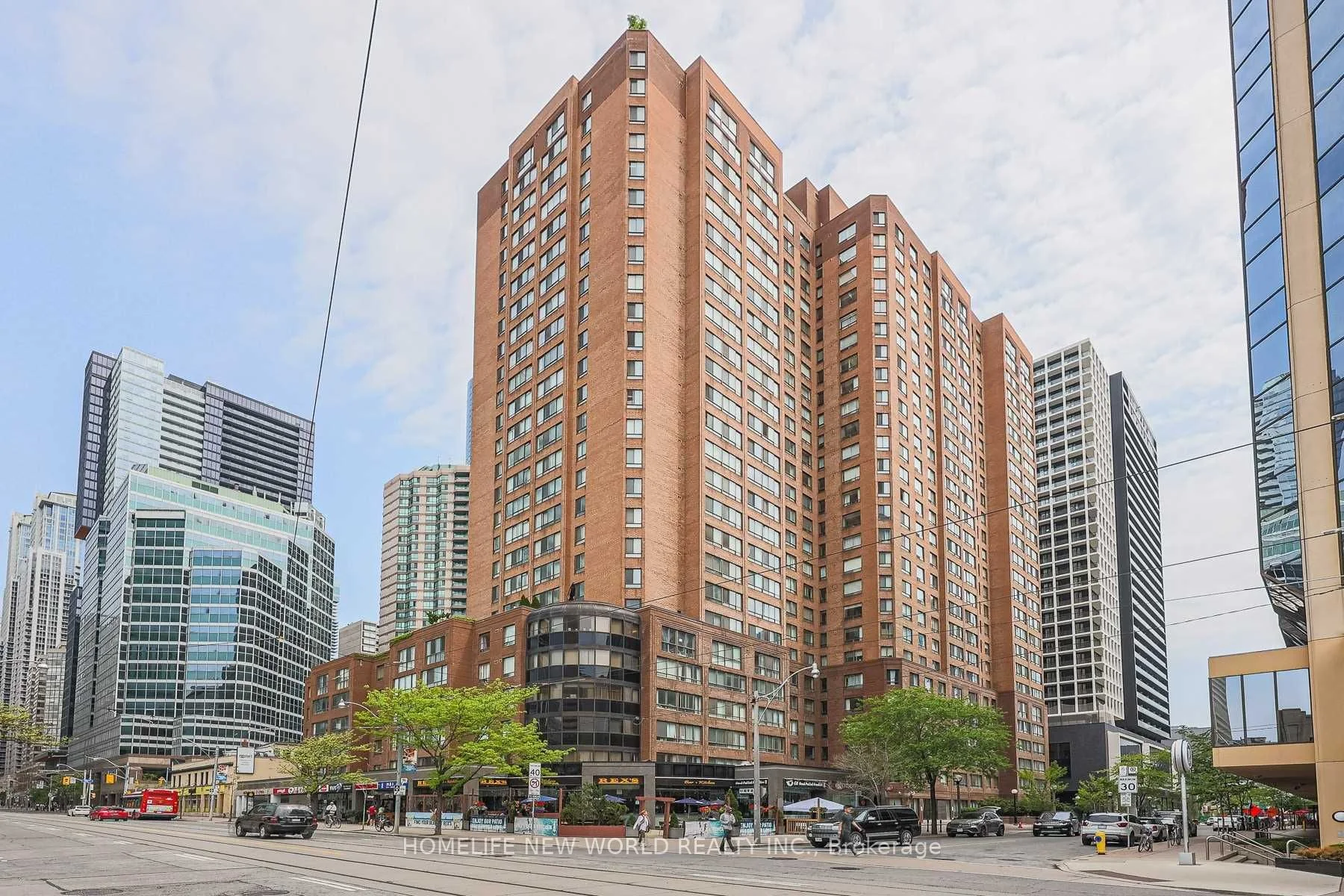633 Bay Street 1003, Toronto C01, ON M5G 2G4