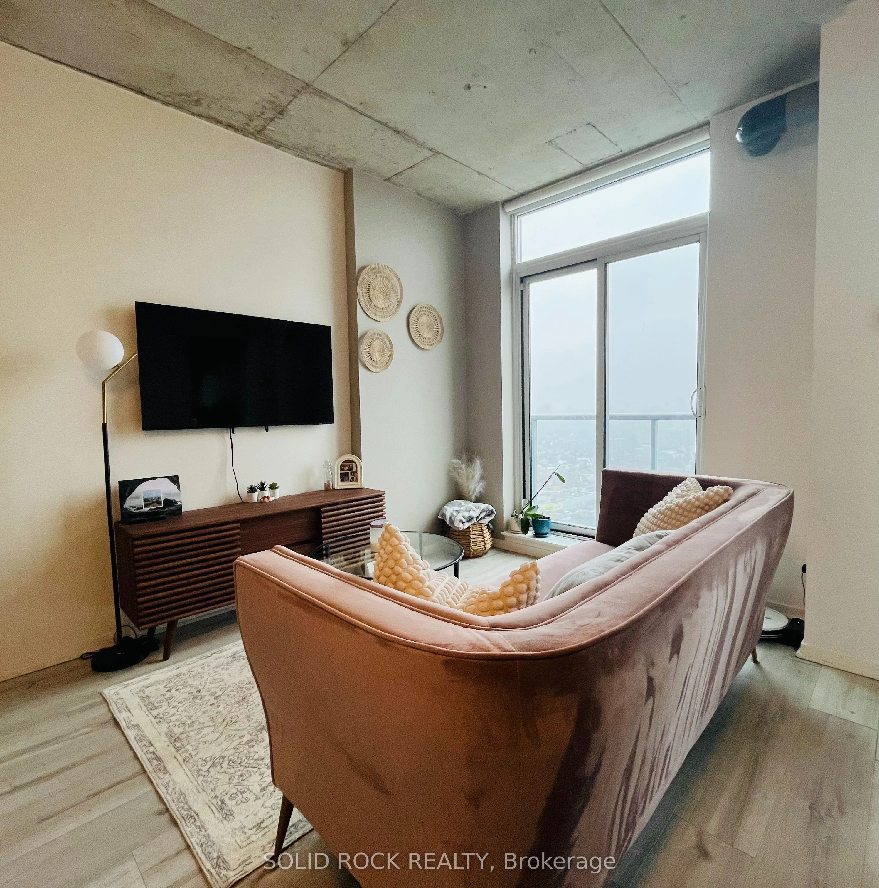 150 Sudbury Street 2003, Toronto C01, ON M6J 3S8