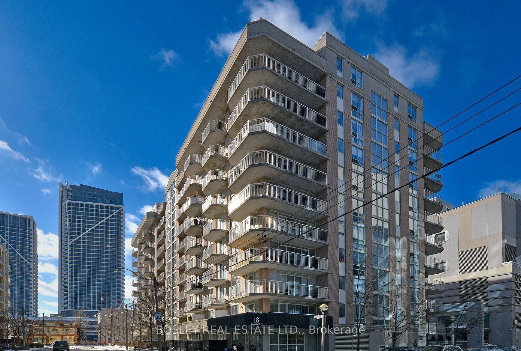 18 Stafford Street 310, Toronto C01, ON M5V 3W4