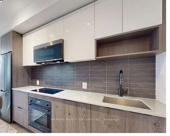 5 Defries Street 312, Toronto C08, ON M5A 3R4