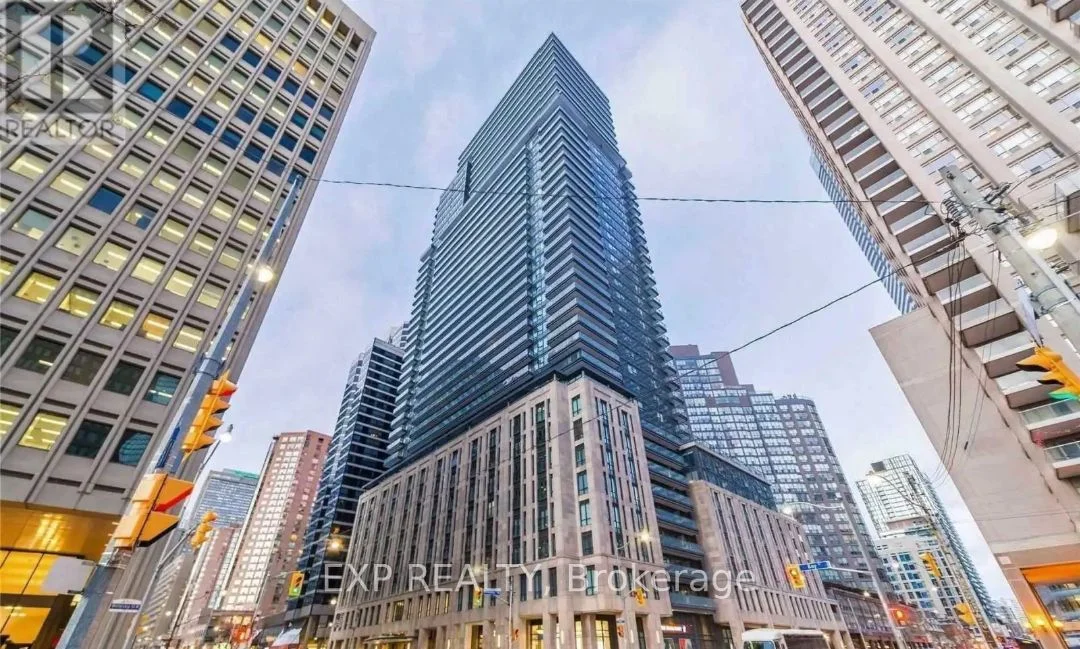 955 Bay Street 1706, Toronto C01, ON M5S 2A2