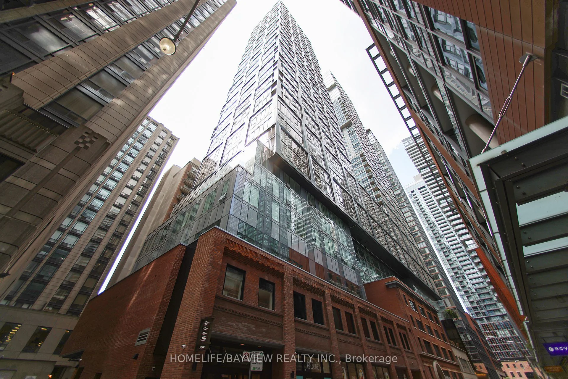 15 Mercer Street PH03, Toronto C01, ON M5V 0T8