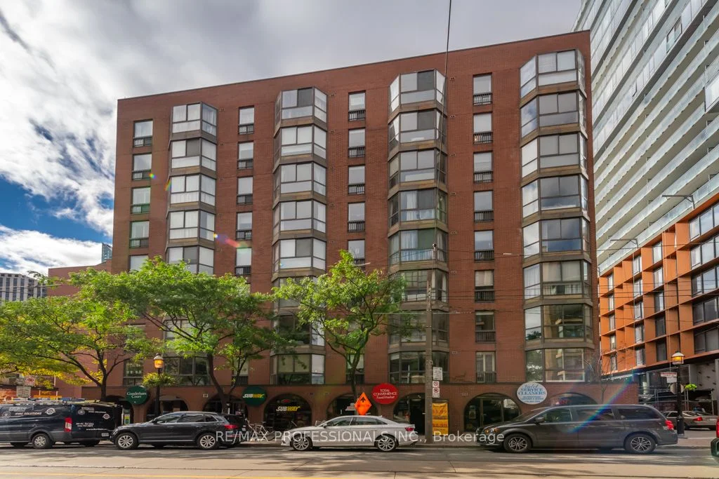30 Church Street 401, Toronto C08, On M5e 1s7