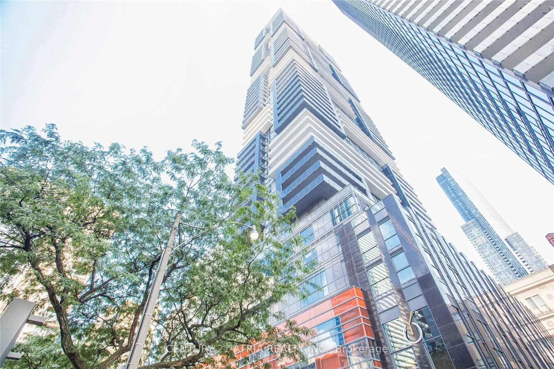 7 Grenville Street 1805, Toronto C01, ON M4Y 1A1