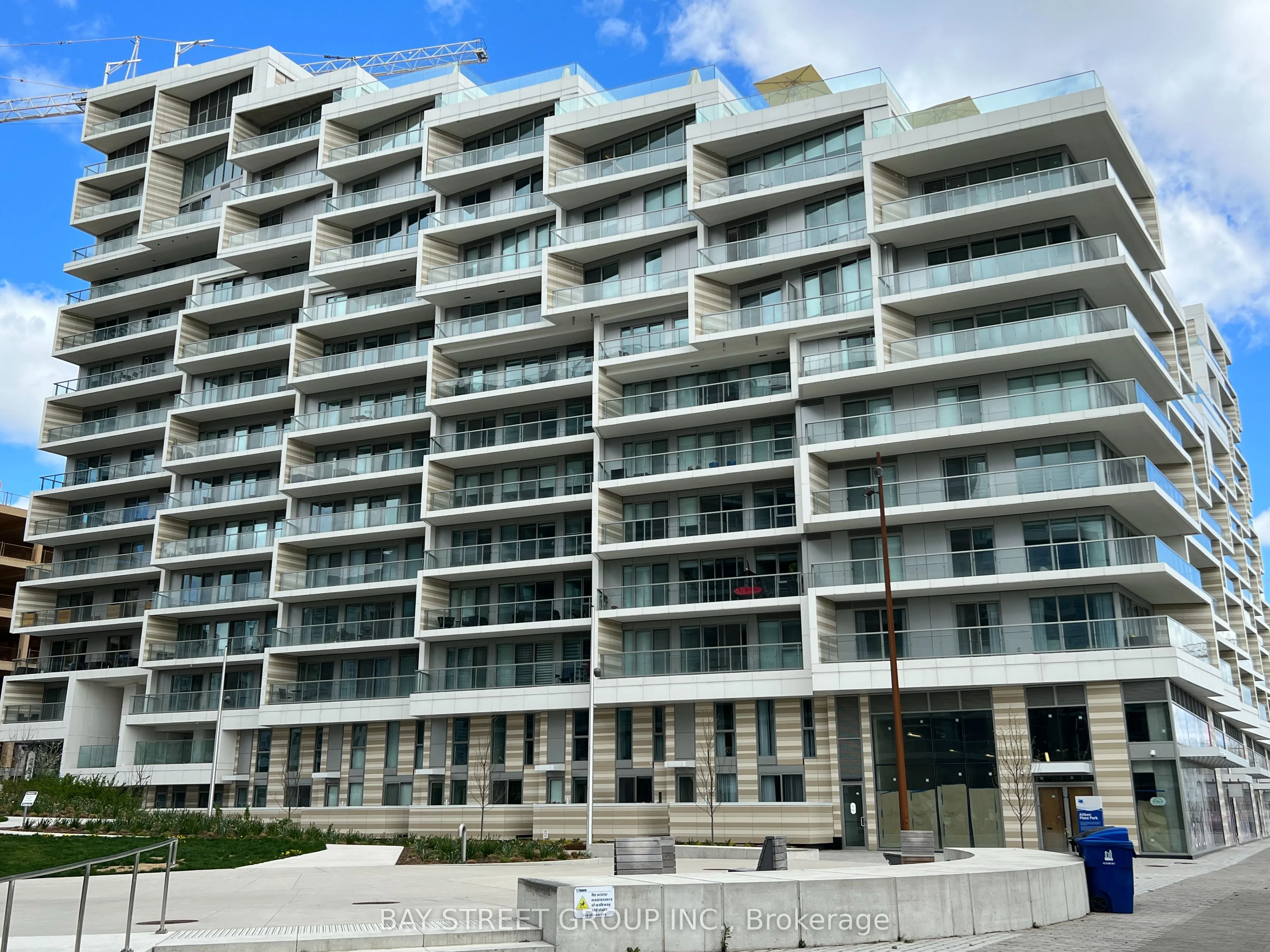 118 Merchants' Wharf Avenue 504, Toronto C08, On M5a 0l3