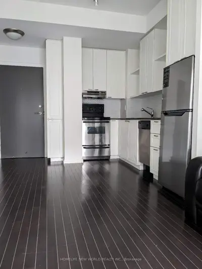 Condo Apartment in Toronto