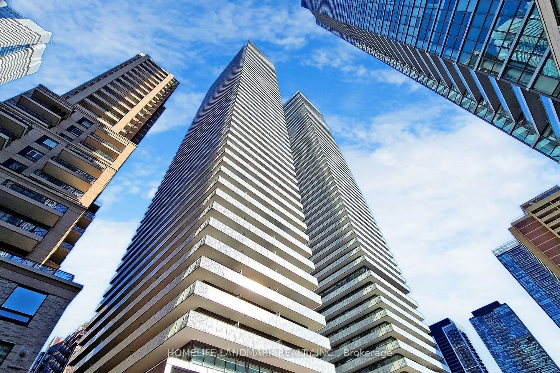 50 Charles Street 2613, Toronto C08, ON M4Y 0C3