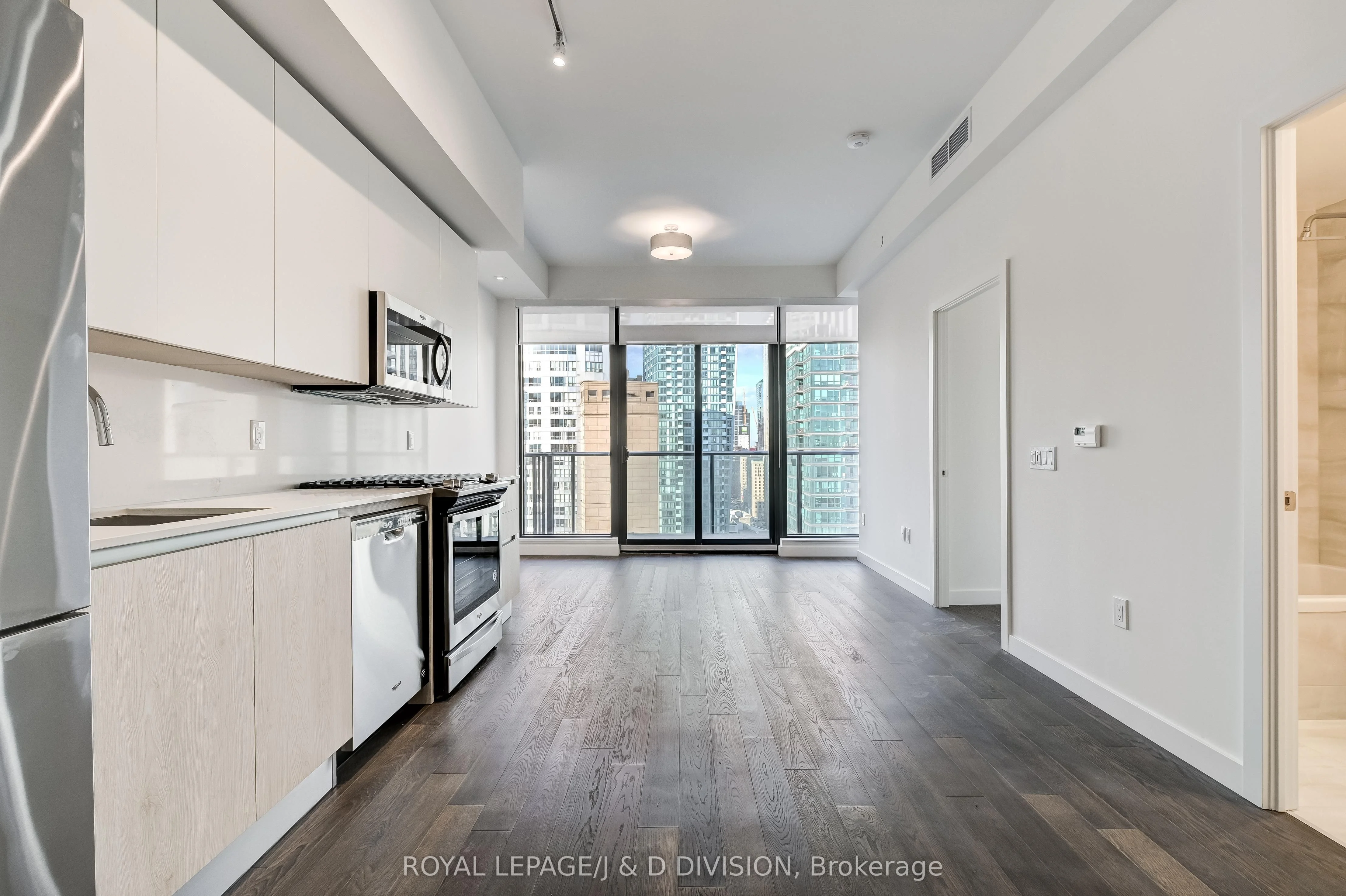 2A Church Street 2306, Toronto C08, ON M5E 0E1