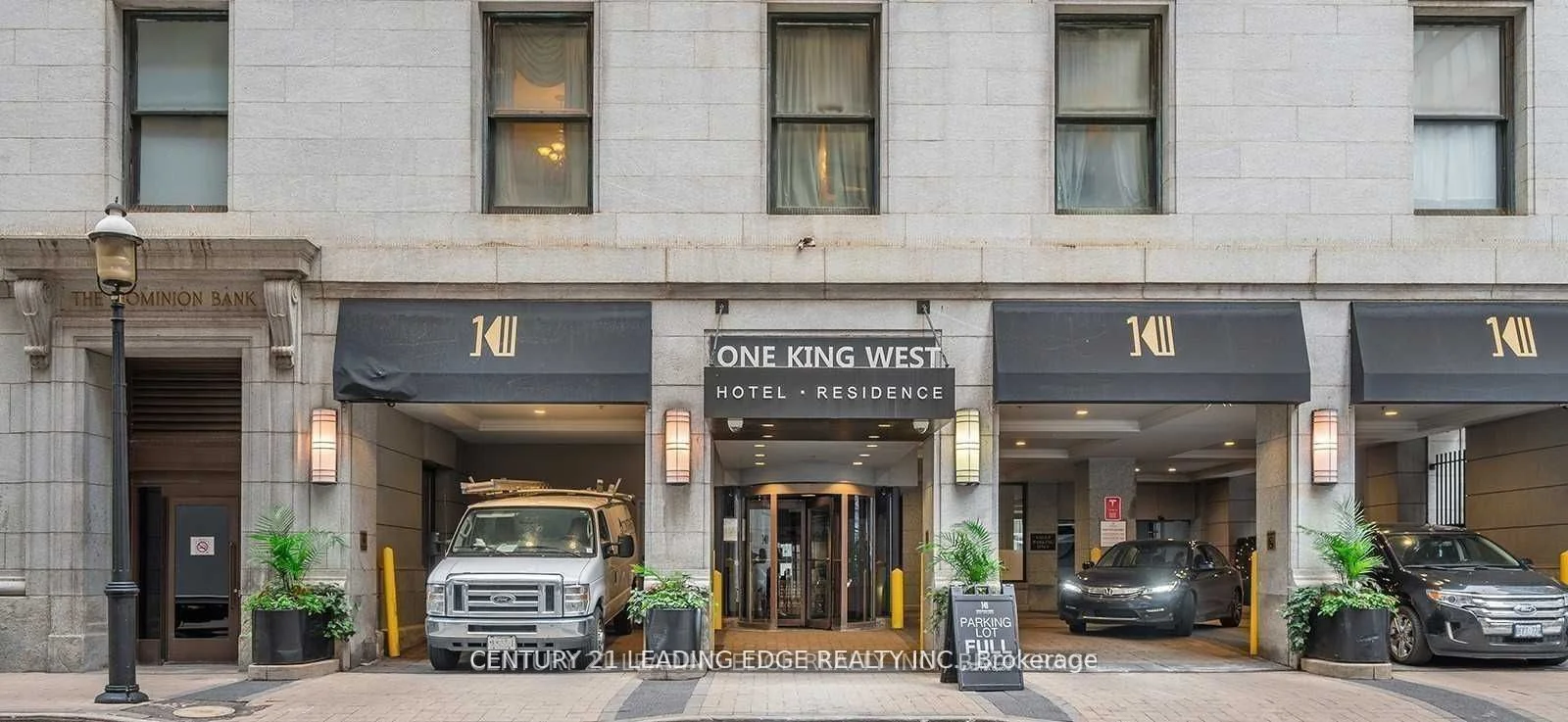 1 King Street W 1306, Toronto C01, ON M5H 1A1
