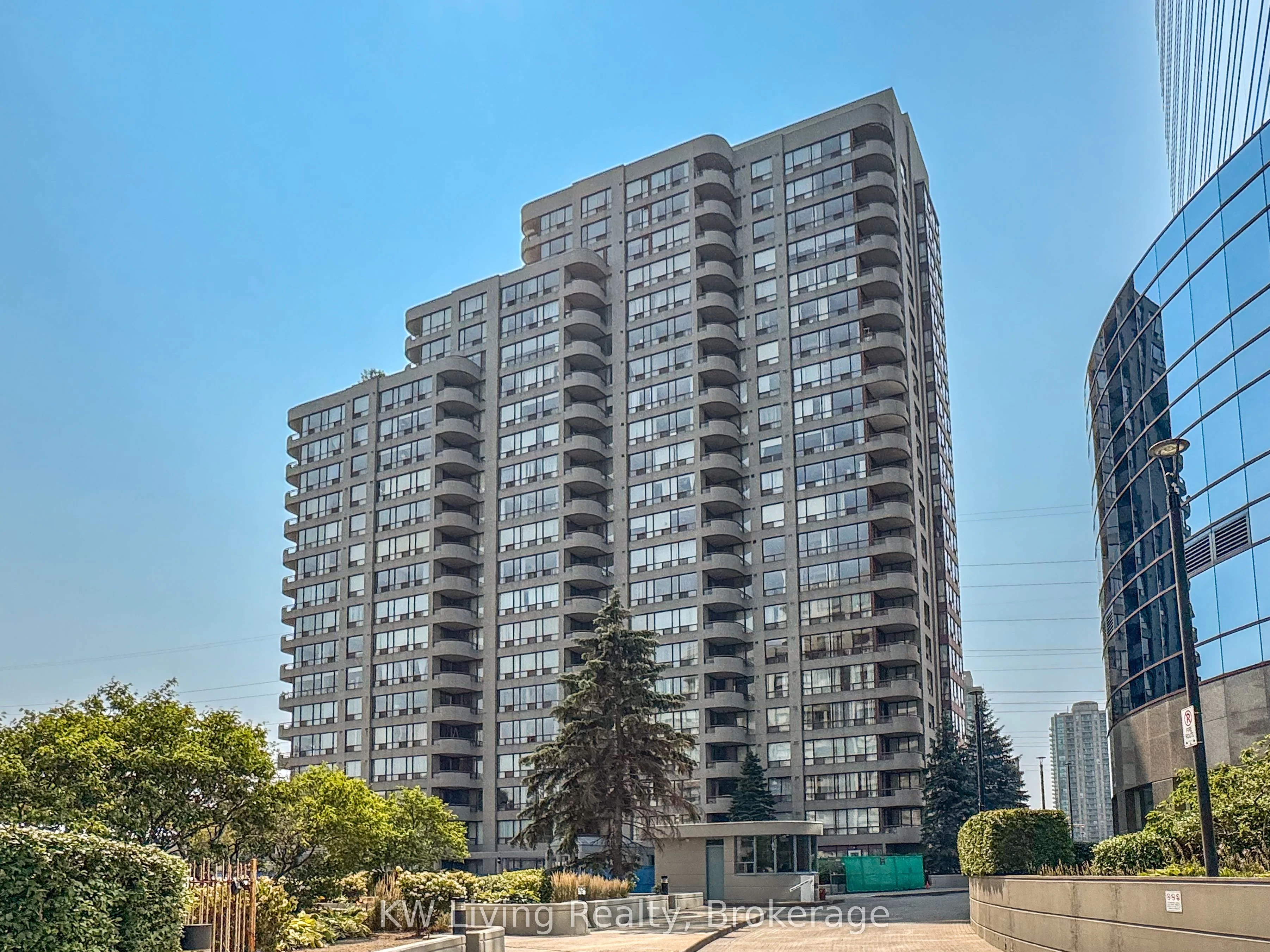 5765 Yonge Street 904, Toronto C14, ON M2M 4H9