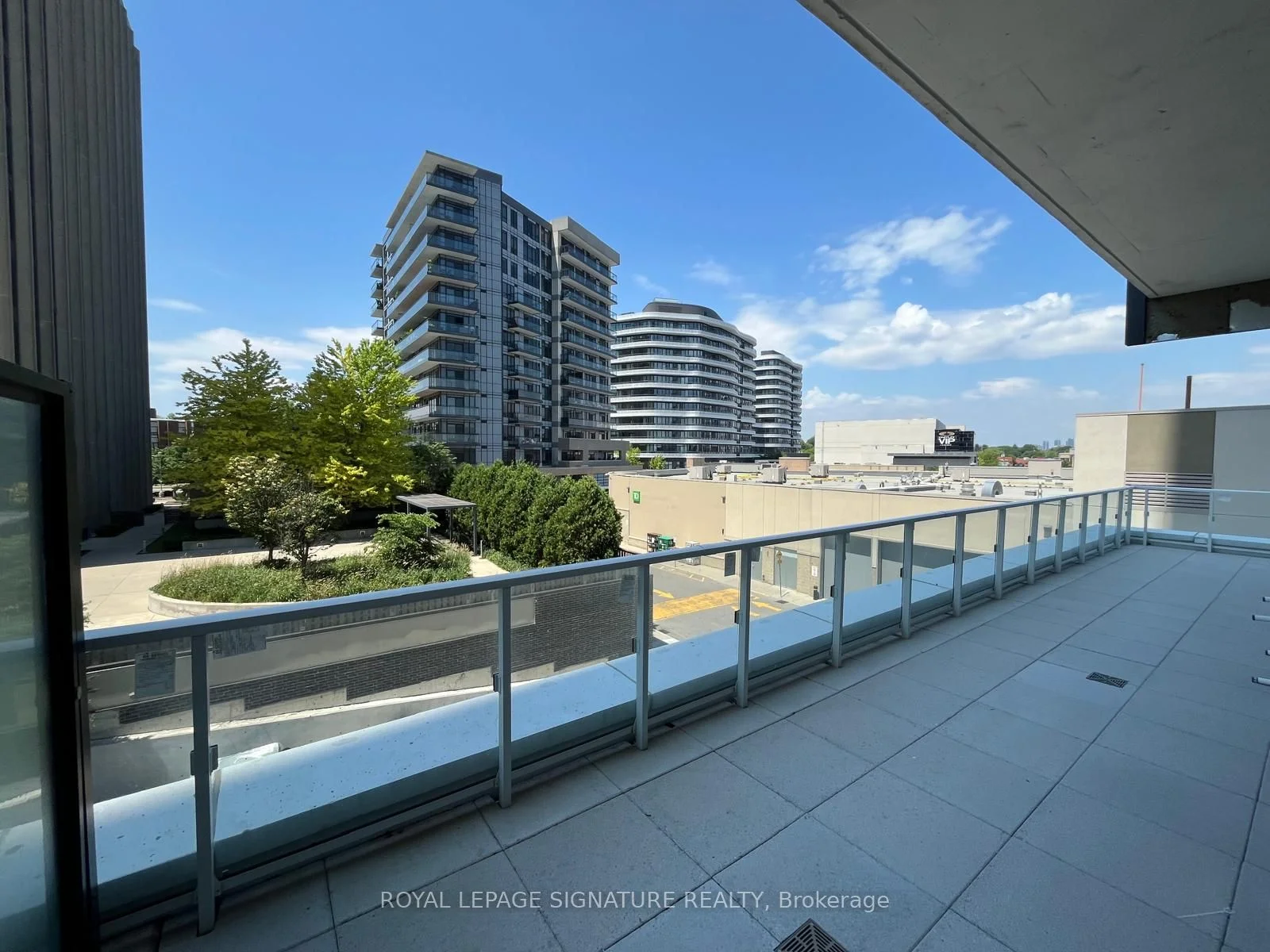 50 O'neill Road 218, Toronto C13, On M3c 0h1