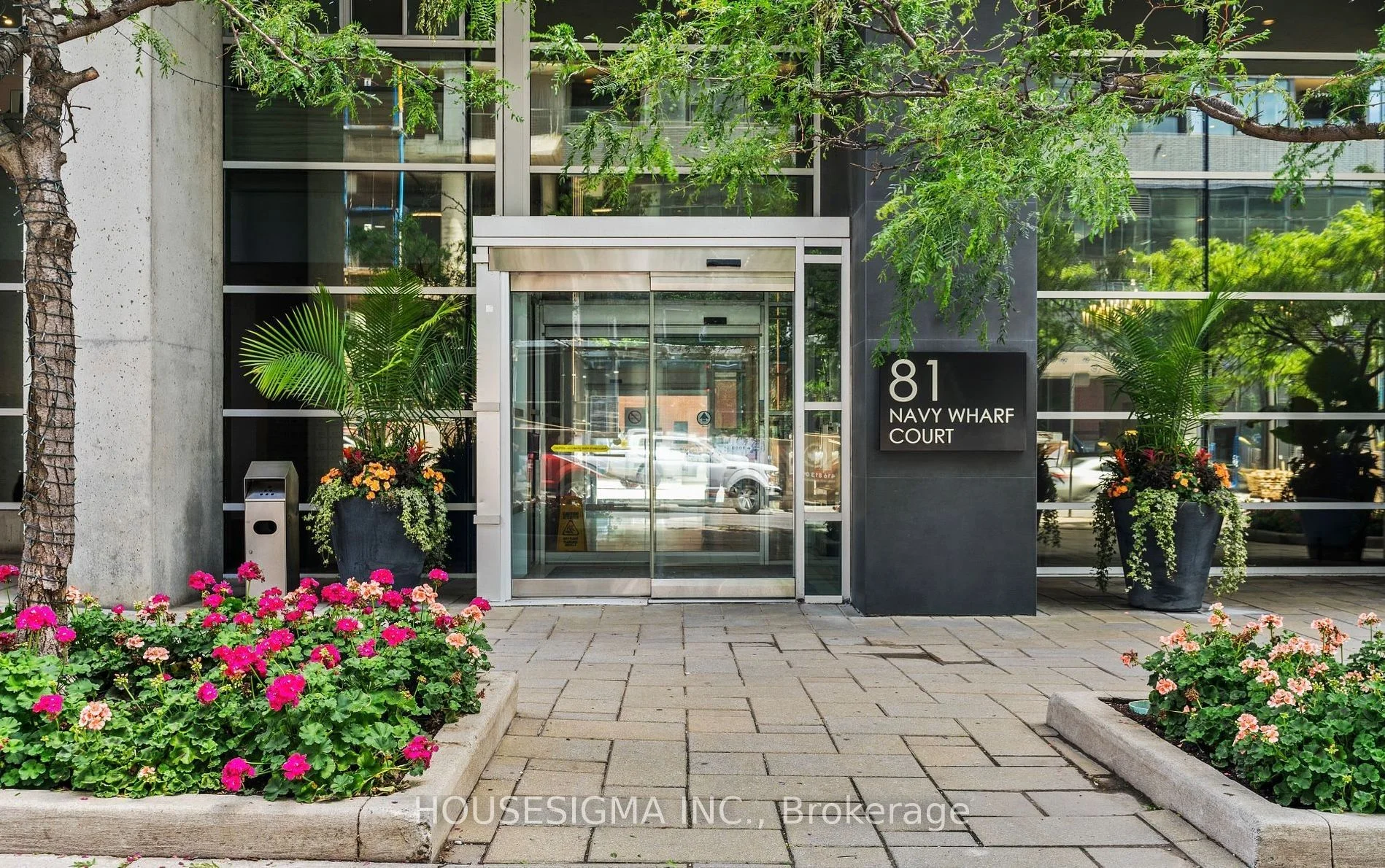81 Navy Wharf Court 1903, Toronto C01, On M5v 3s2