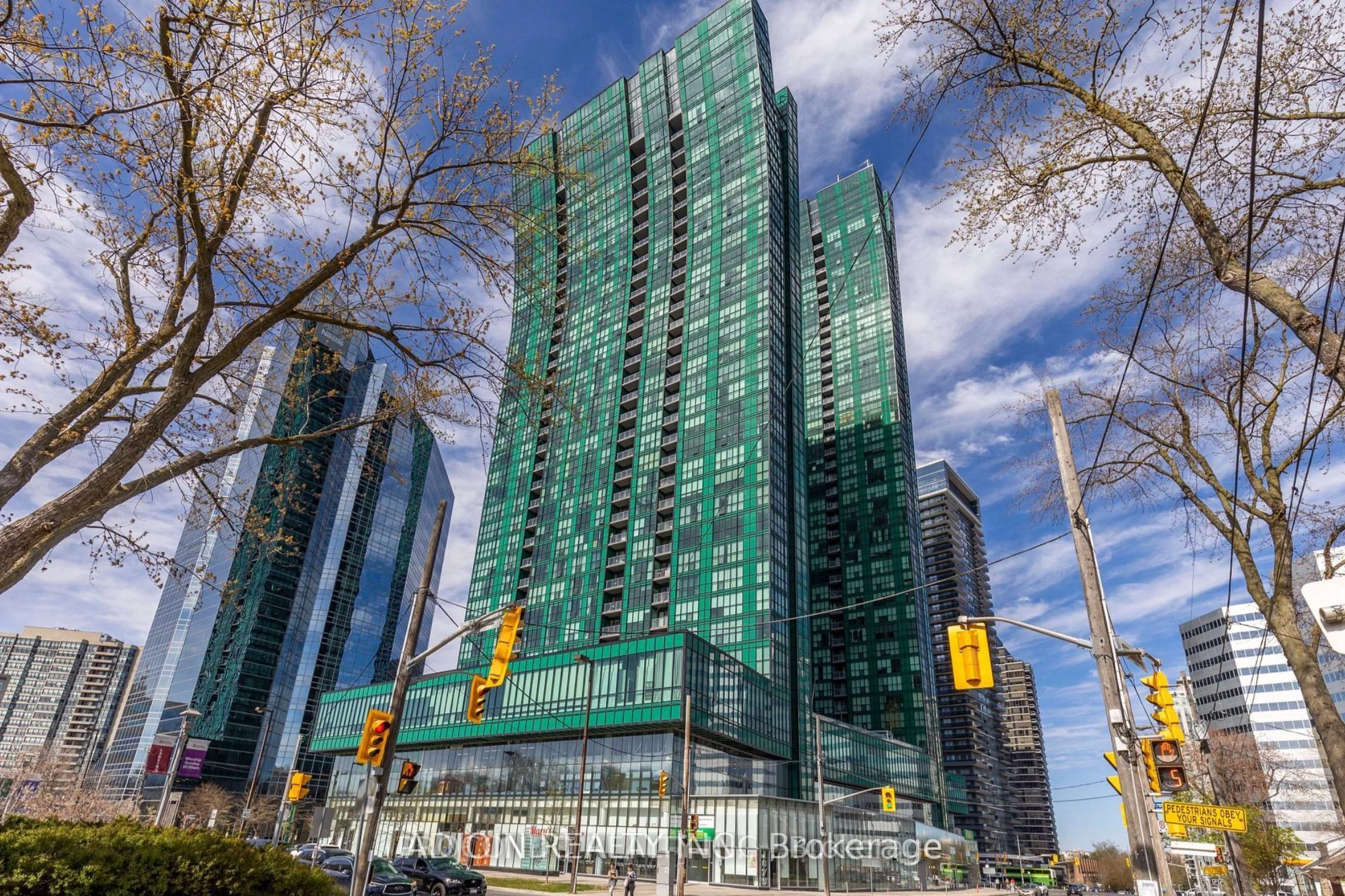 Condo Apartment in Toronto